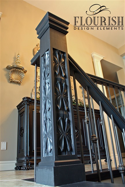 Papillon_Newel Post_W_Bella&Bella 8